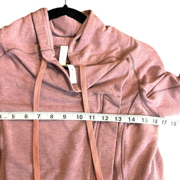 Lululemon Coast Easy Wrap- Heathered Misty Merlot- Size 2 - Picture 13 of 14